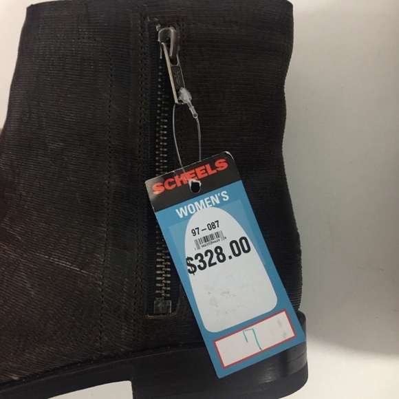 Frye ‘Addie’ boots FINAL PRICE - Picture 4 of 6